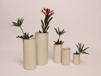 Vasen, 22, 9, 26, 13 und 16 cm (2)